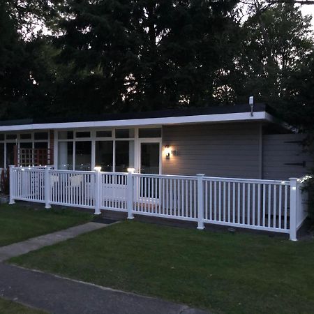Woodlands Luxury Escape - Lodge 81 Нюкий Екстериор снимка