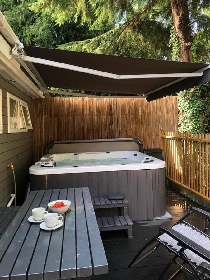 Woodlands Luxury Escape - Lodge 81 Нюкий Екстериор снимка